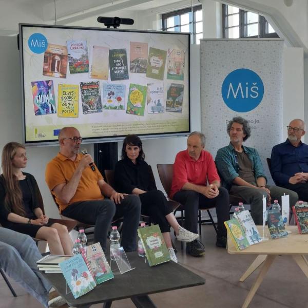 Miš založba predstavila pester izbor novosti