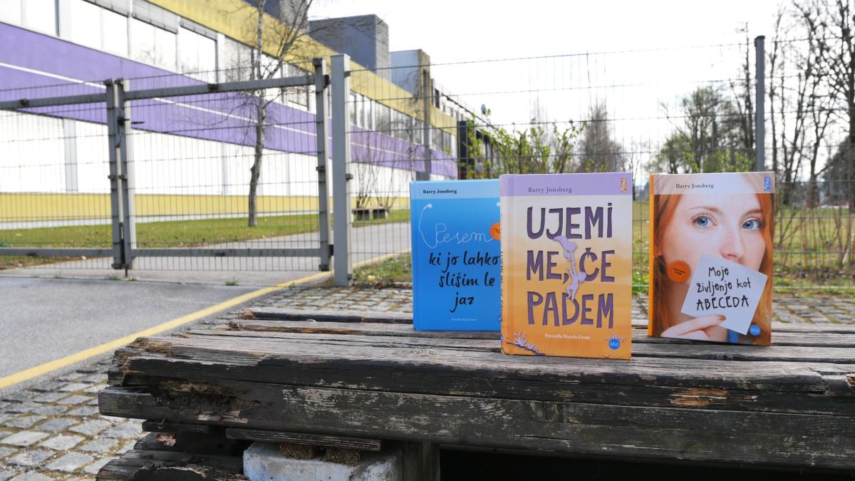 Nekdanji avstralski učitelj angleščine danes mednarodno nagrajen mladinski pisatelj