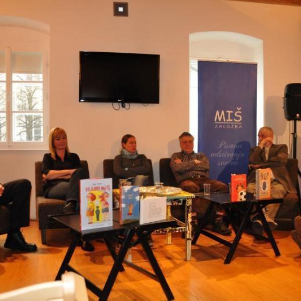 Utrinki s predstavitve knjig ob 10 letnici založbe