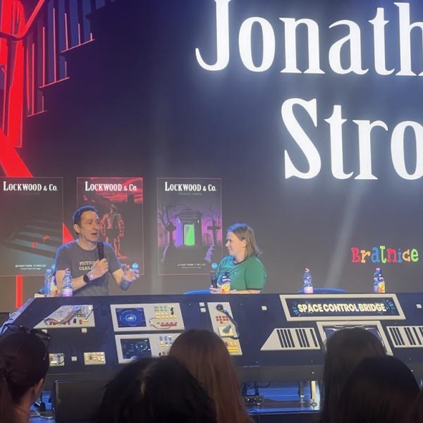 Jonathan Stroud na Bralnicah pod slamnikom!