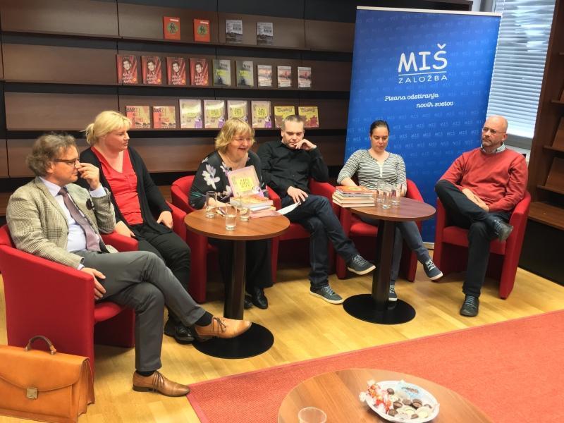 Pisana knjižna pomlad